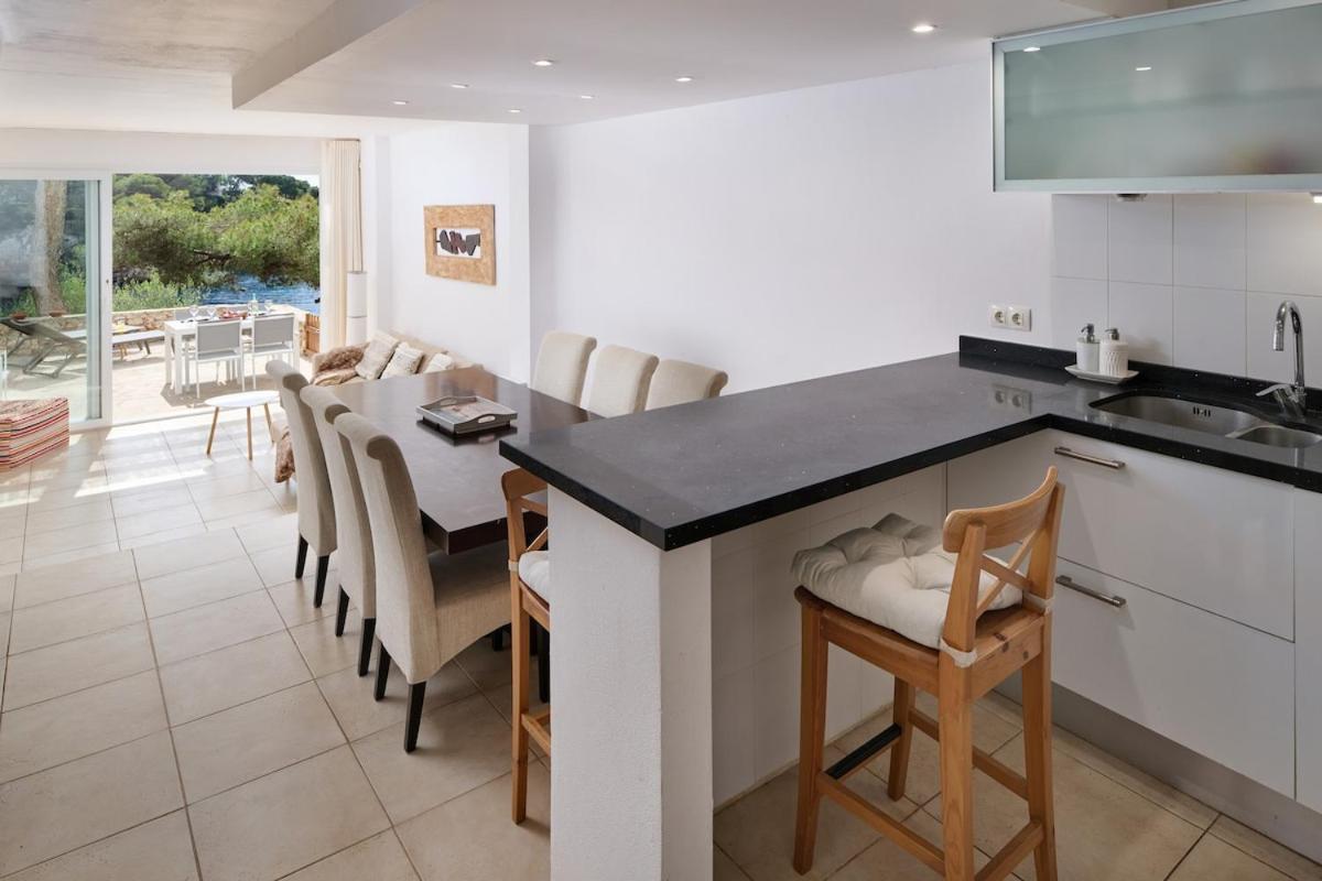 Sea Frontline Apartment 'Ernesto'. Pool. Wifi Santanyi Exterior photo