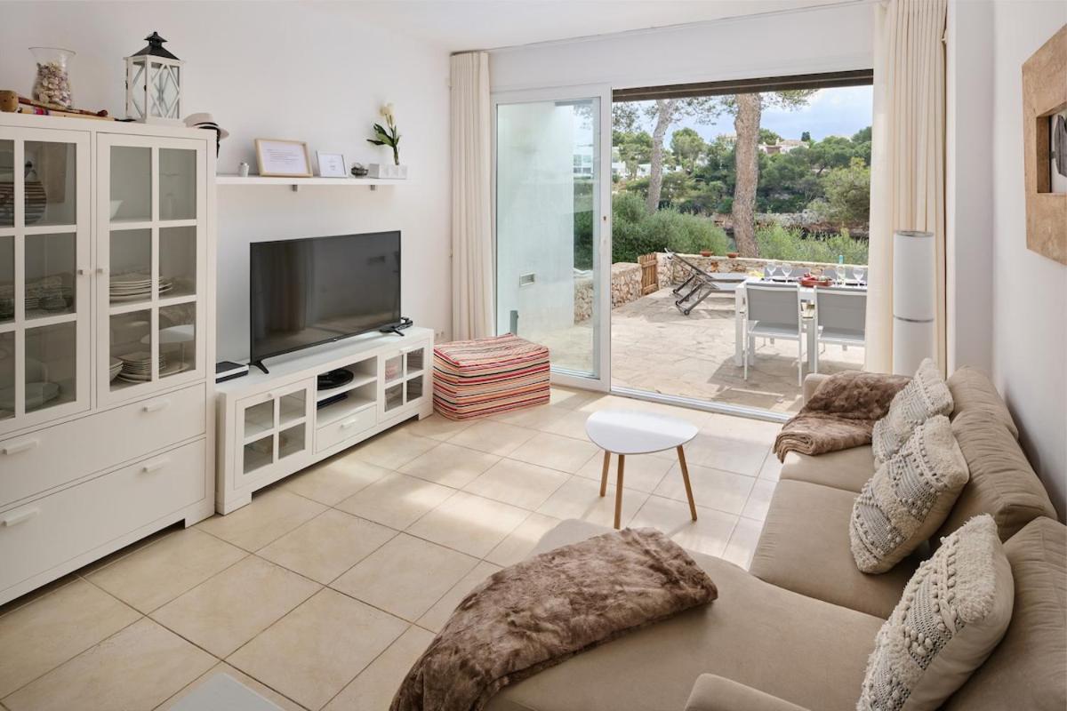 Sea Frontline Apartment 'Ernesto'. Pool. Wifi Santanyi Exterior photo